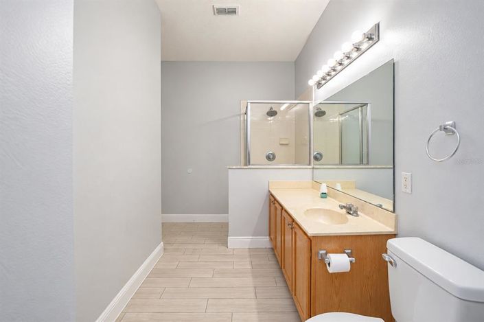 Image No.17-4 Bed House for sale
