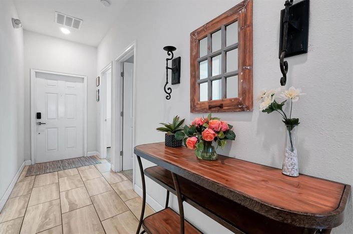 Image No.3-5 Bed Townhouse for sale