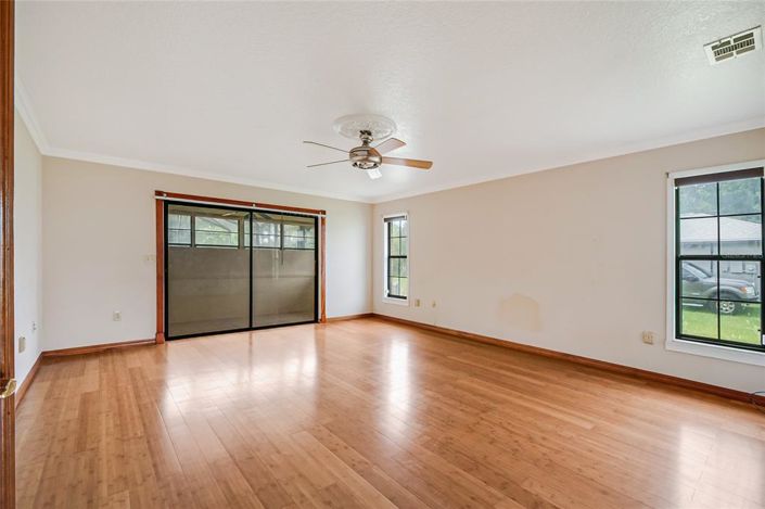 Image No.22-4 Bed House for sale