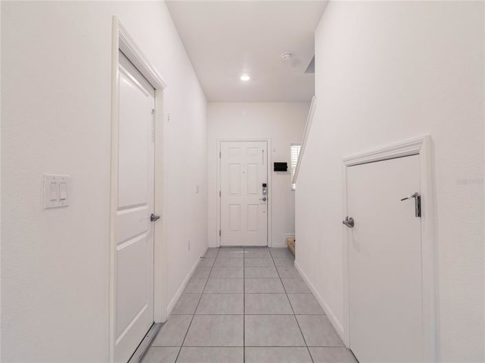 Image No.3-3 Bed Townhouse for sale