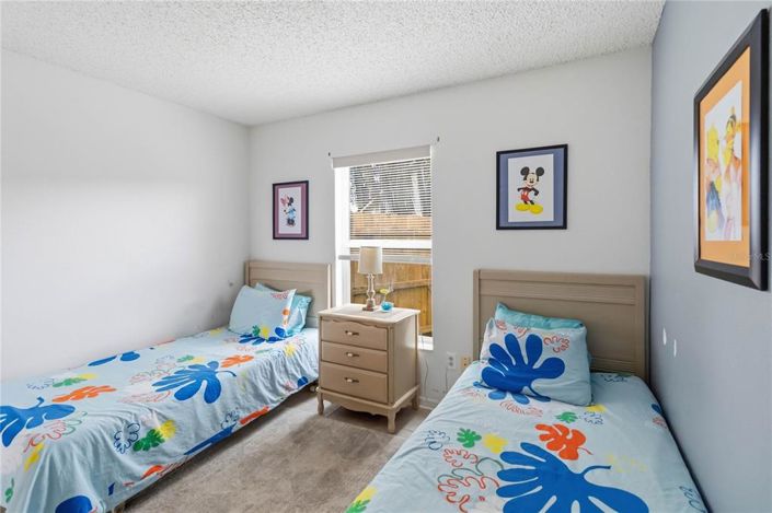 Image No.17-3 Bed House for sale