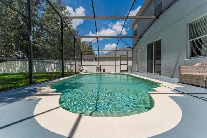 Image No.36-5 Bed House for sale