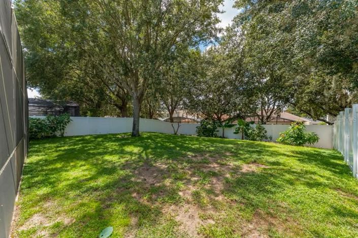 Image No.42-5 Bed House for sale
