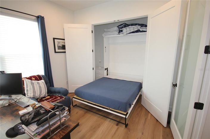 Image No.23-4 Bed House for sale