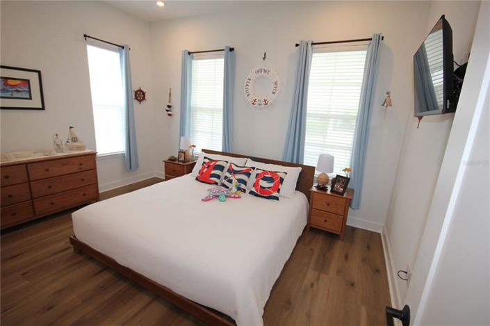 Image No.24-4 Bed House for sale
