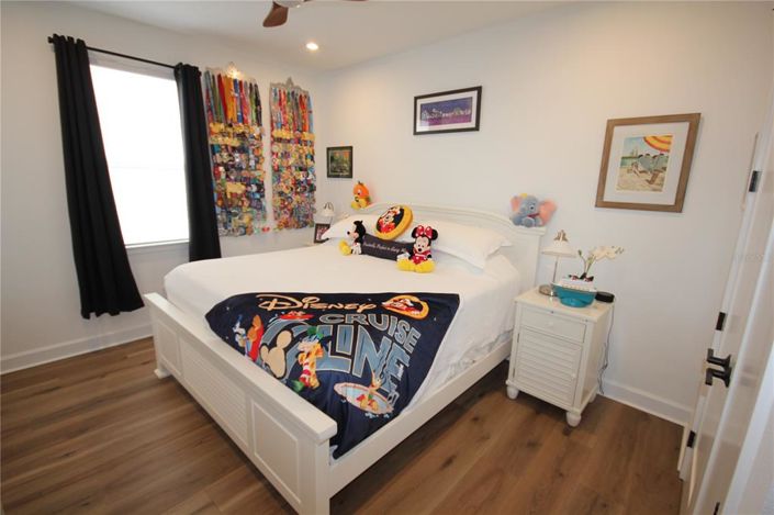 Image No.28-4 Bed House for sale