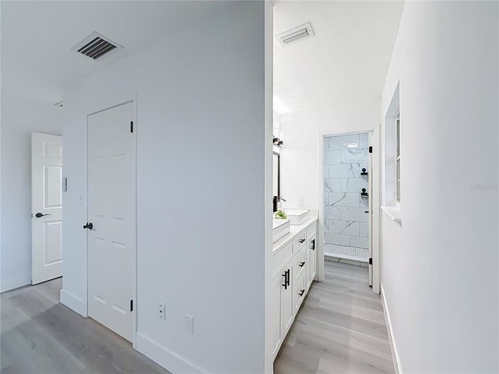 Image No.27-3 Bed House for sale