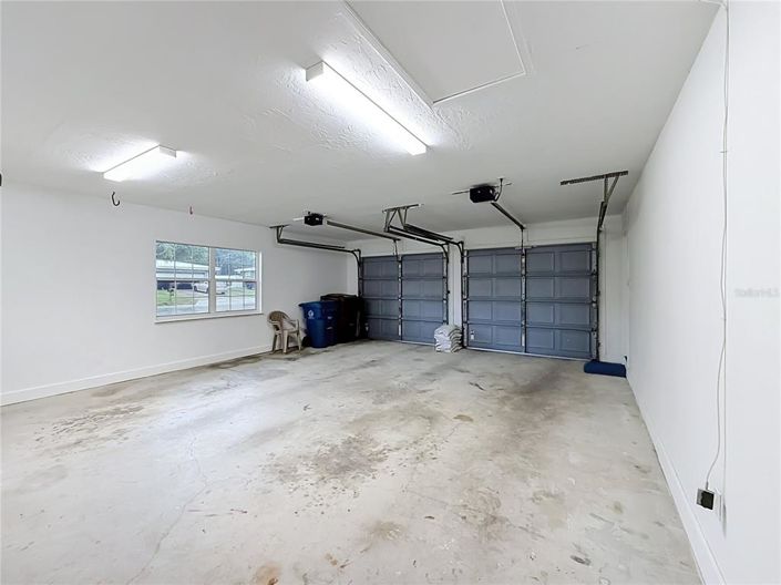 Image No.41-3 Bed House for sale