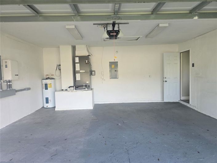 Image No.30-4 Bed House for sale
