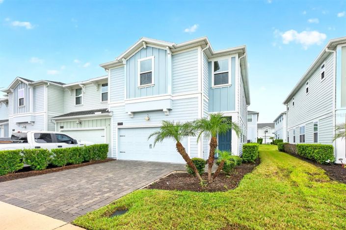 Image No.2-4 Bed Townhouse for sale