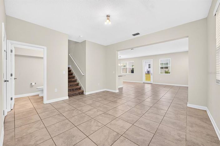 Image No.3-4 Bed Townhouse for sale
