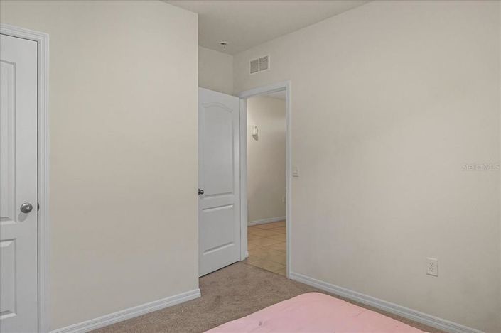 Image No.12-4 Bed House for sale