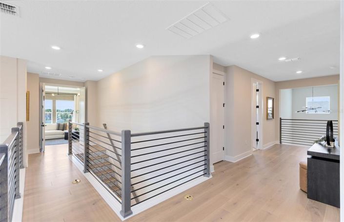 Image No.32-5 Bed House for sale