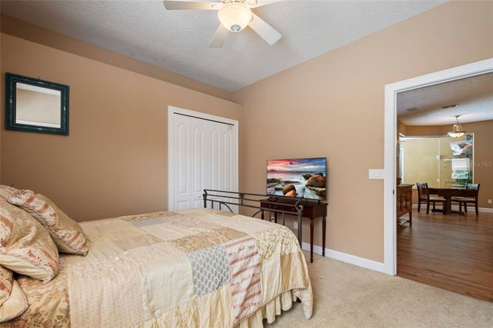 Image No.50-5 Bed House for sale