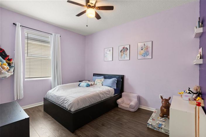Image No.19-3 Bed House for sale