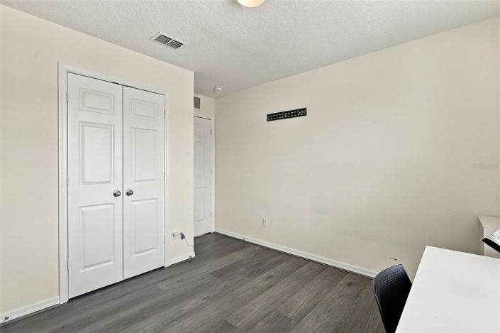 Image No.24-4 Bed House for sale