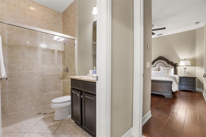 Image No.26-6 Bed House for sale