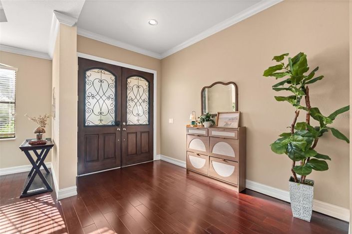 Image No.4-6 Bed House for sale