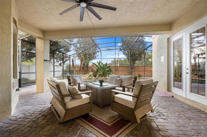 Image No.50-6 Bed House for sale
