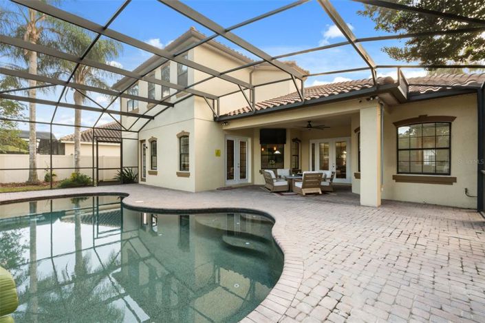 Image No.53-6 Bed House for sale