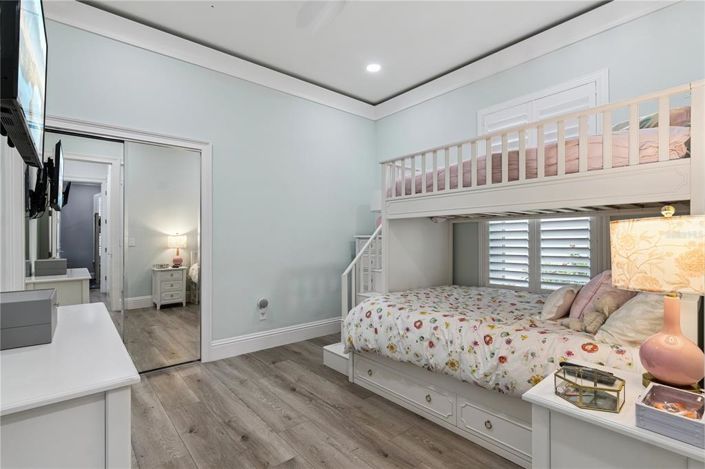 Image No.34-3 Bed House for sale