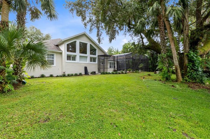Image No.35-5 Bed House for sale