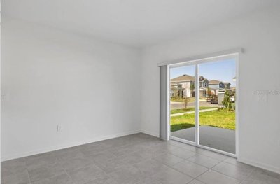 8d076785-326