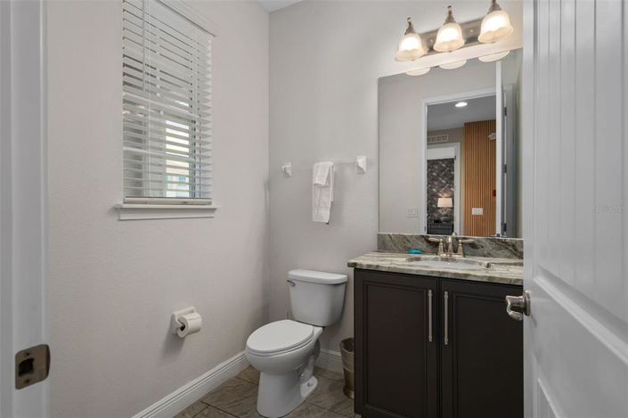 Image No.20-11 Bed House for sale