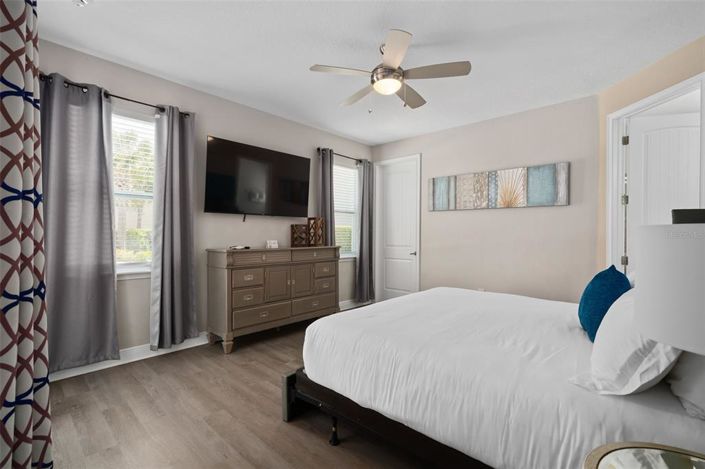 Image No.37-11 Bed House for sale