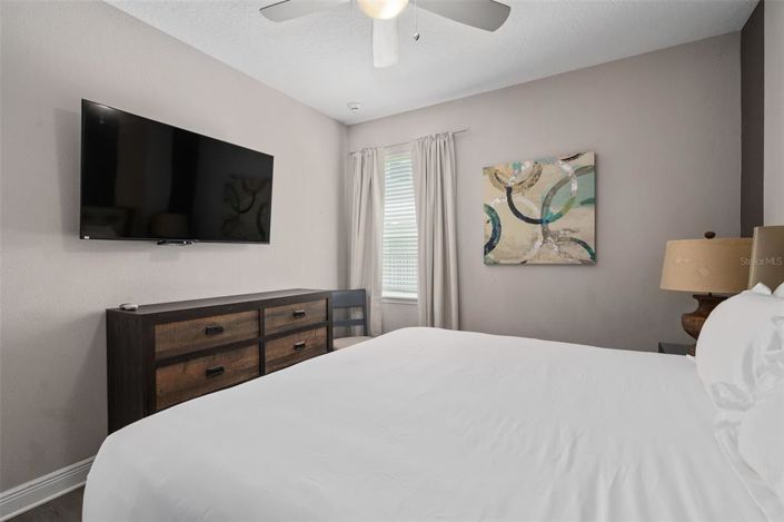 Image No.47-11 Bed House for sale