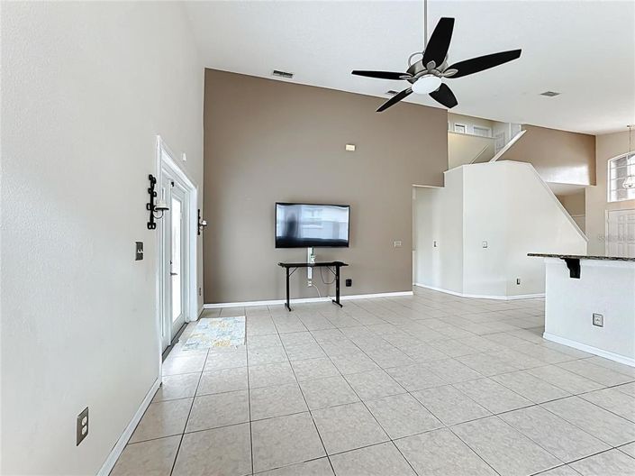 Image No.4-5 Bed House for sale