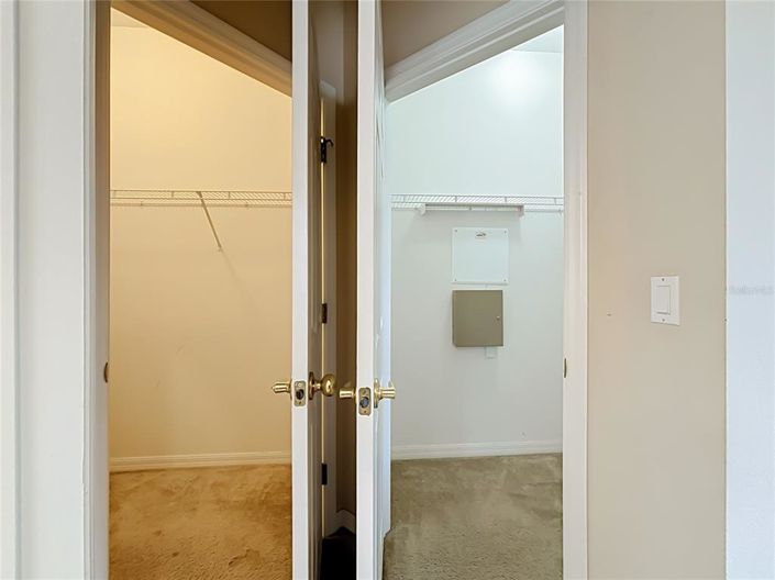 Image No.15-4 Bed House for sale