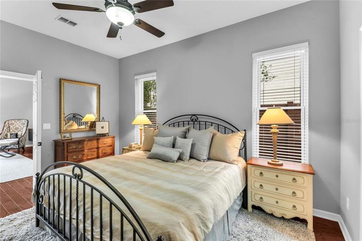 Image No.41-4 Bed House for sale