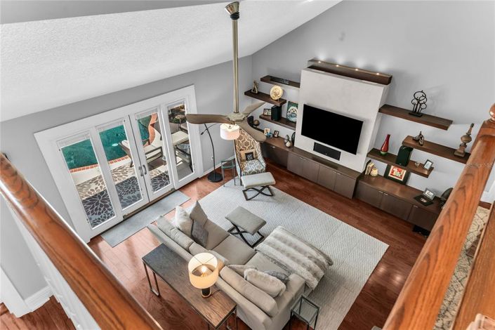 Image No.44-4 Bed House for sale