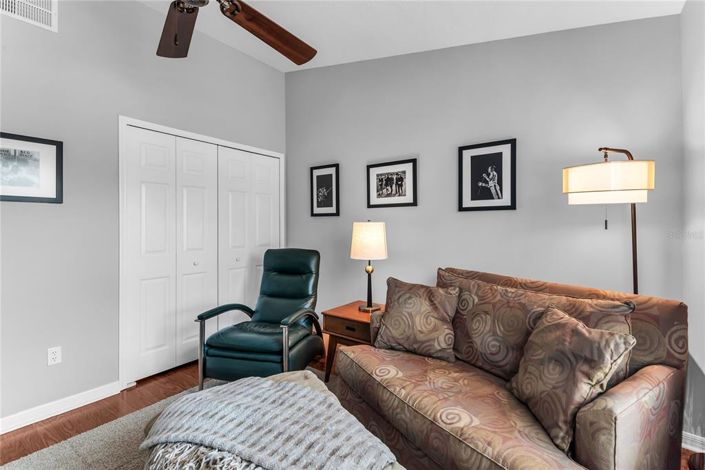 Image No.48-4 Bed House for sale