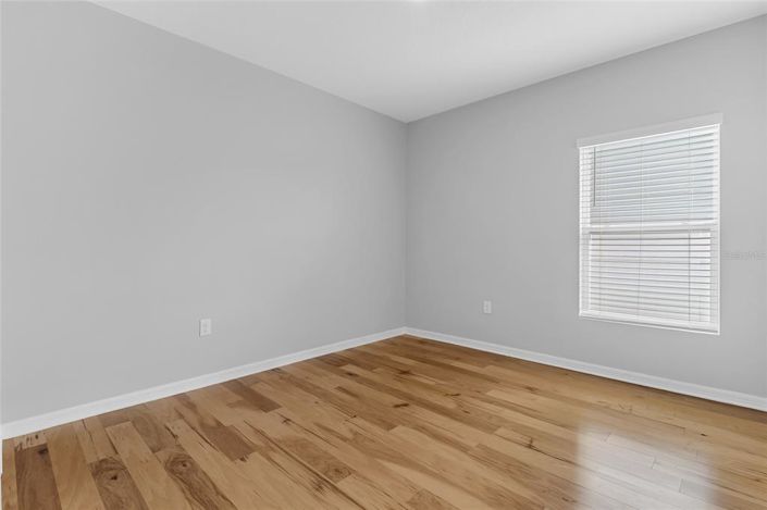 Image No.16-3 Bed House for sale