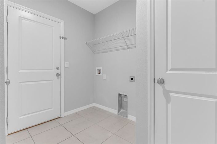 Image No.18-3 Bed House for sale