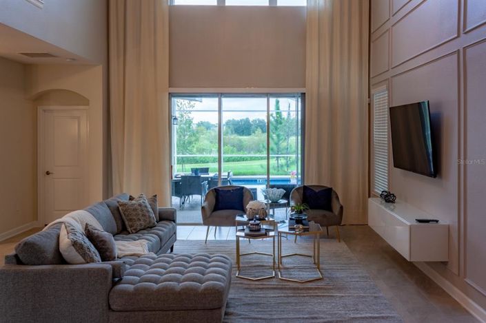 Image No.2-5 Bed House for sale
