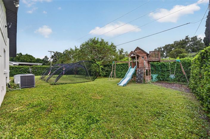 Image No.36-4 Bed House for sale