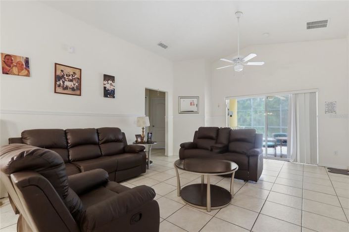 Image No.5-5 Bed House for sale