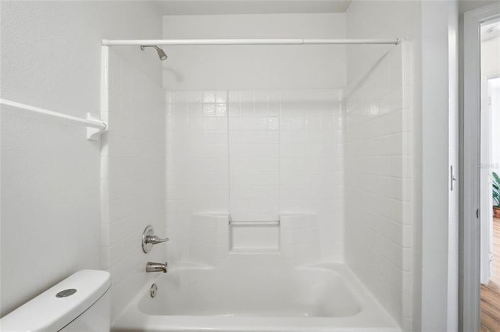 Image No.16-4 Bed House for sale