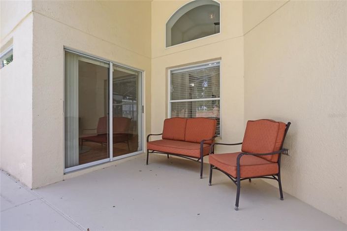 Image No.26-4 Bed House for sale