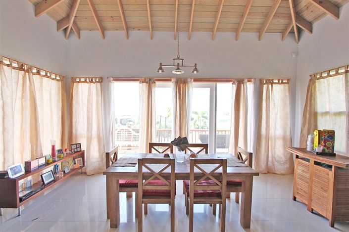 Image No.3-3 Bed Villa for sale