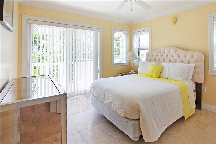 Image No.7-2 Bed Villa for sale