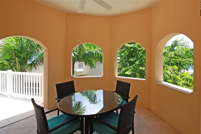 Image No.9-2 Bed Villa for sale