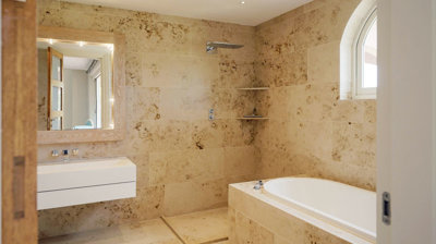 bathroom2024