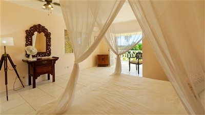 guest20bed201-21