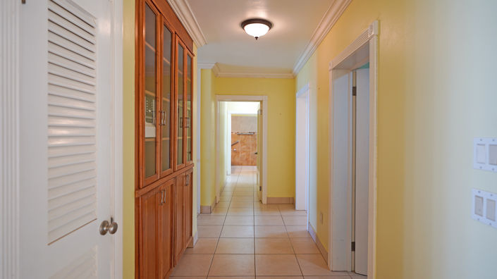 Image No.10-5 Bed Villa for sale