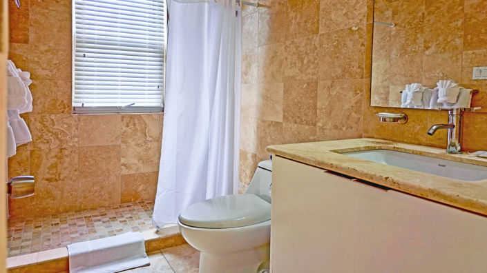 Image No.9-2 Bed Villa for sale