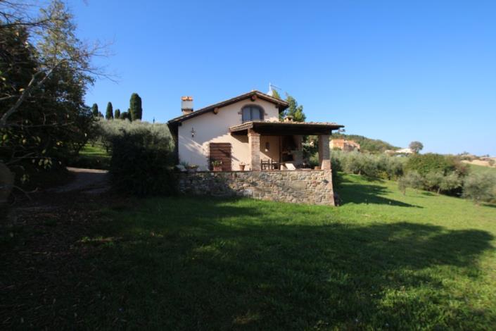 Image No.9-Ferme de 9 chambres à vendre à Chianni